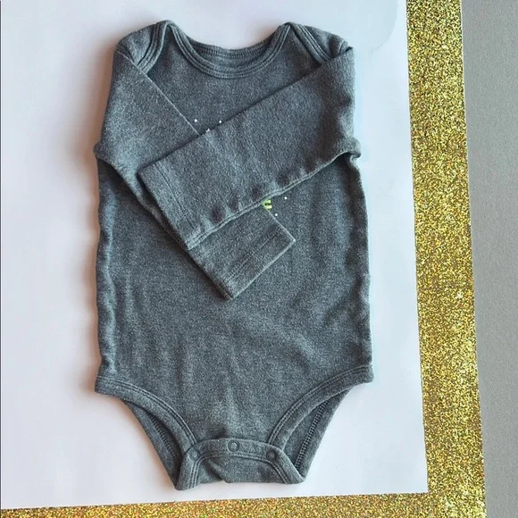 CARTER'S Gray Long Sleeve Baby Onesie 100% Cotton 12 Months - Picture 2 of 7